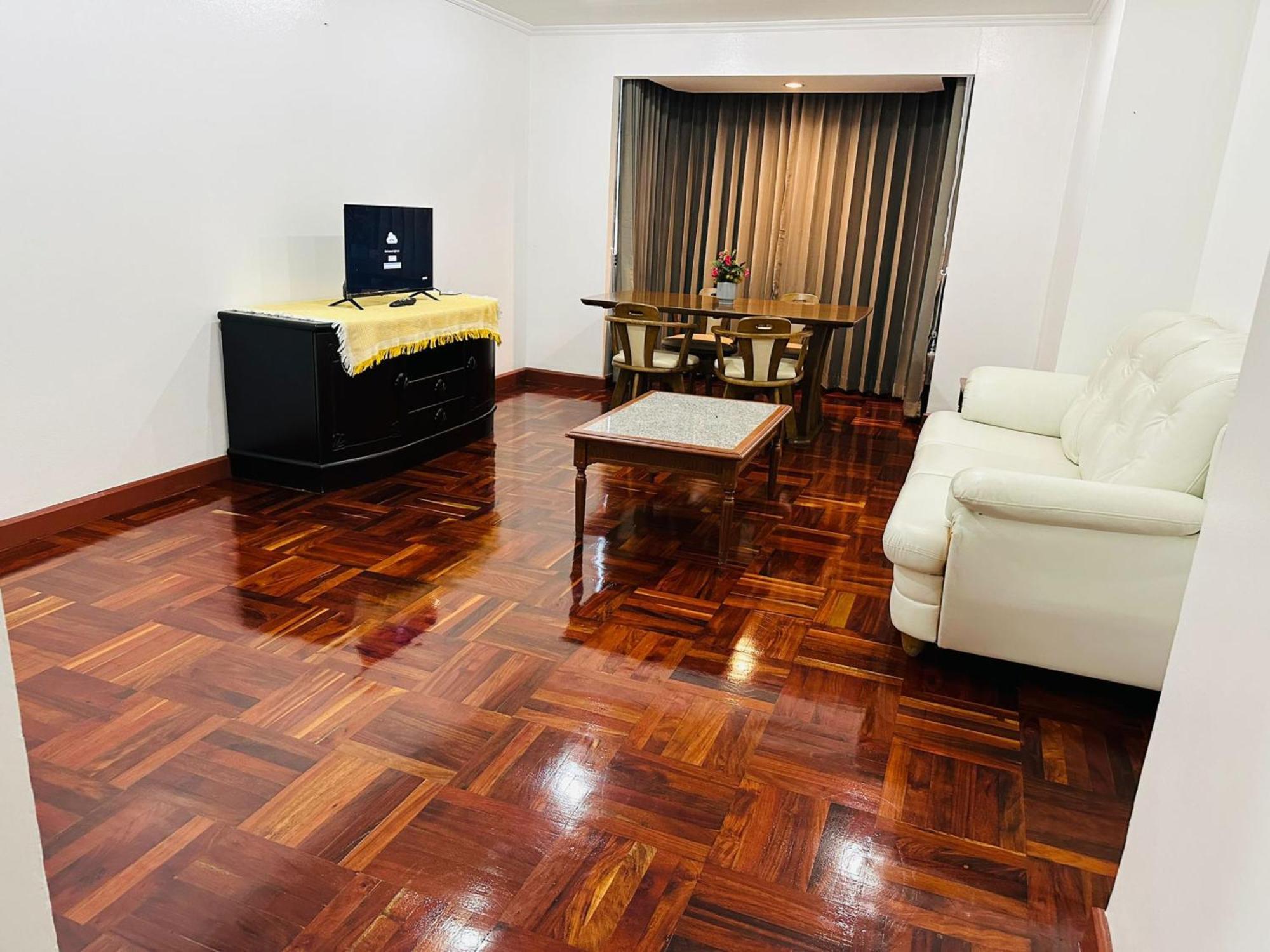 Omni Tower Sukhumvit Soi 4 Direct Apartamento Banguecoque Exterior foto