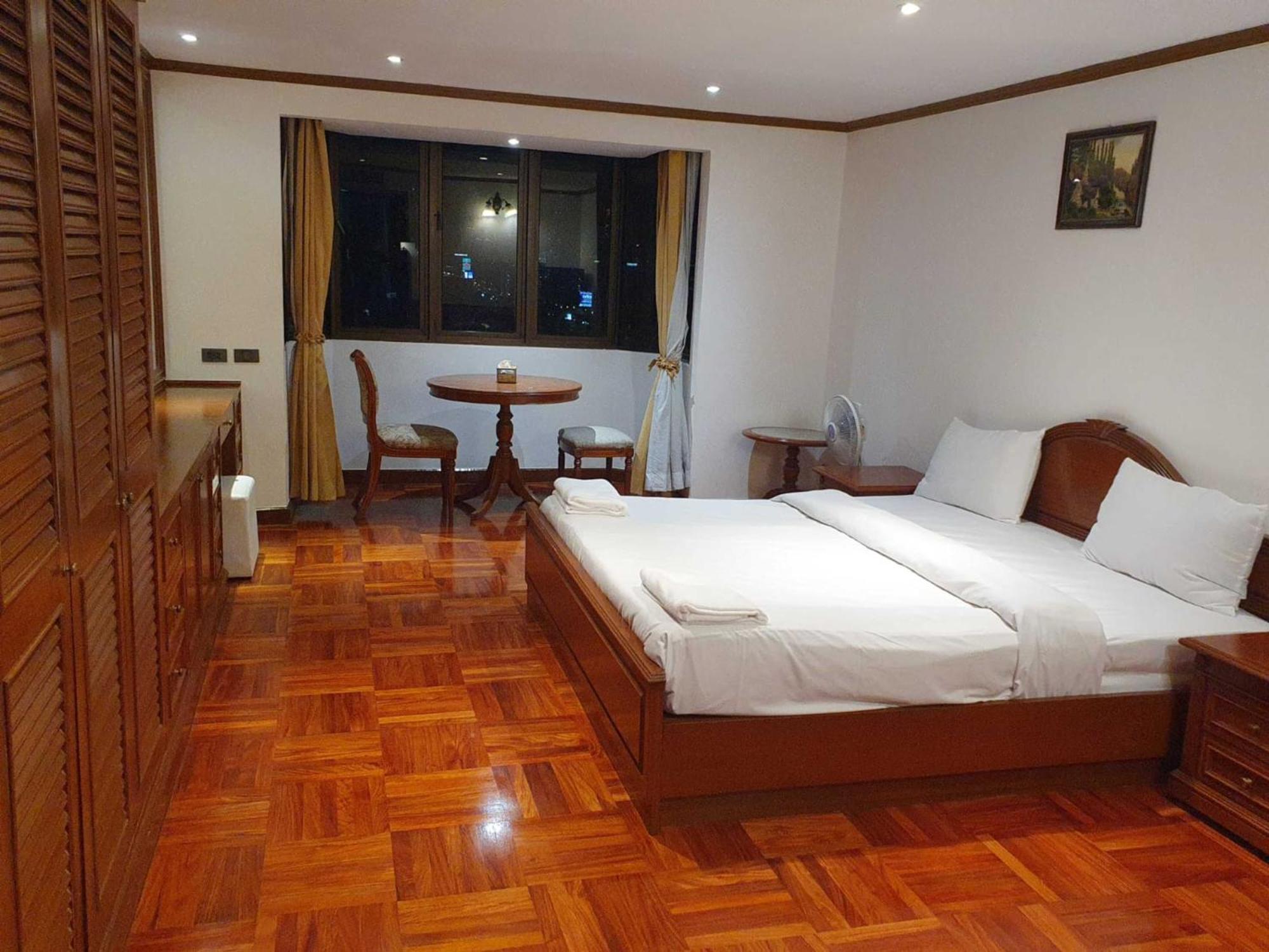 Omni Tower Sukhumvit Soi 4 Direct Apartamento Banguecoque Exterior foto
